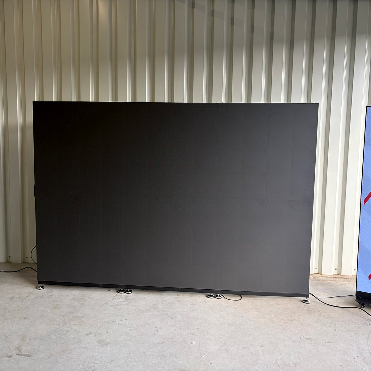 LED wall assembled from individual panels